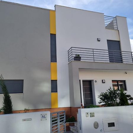 אודיבלאס Mikaela Guest House מראה חיצוני תמונה